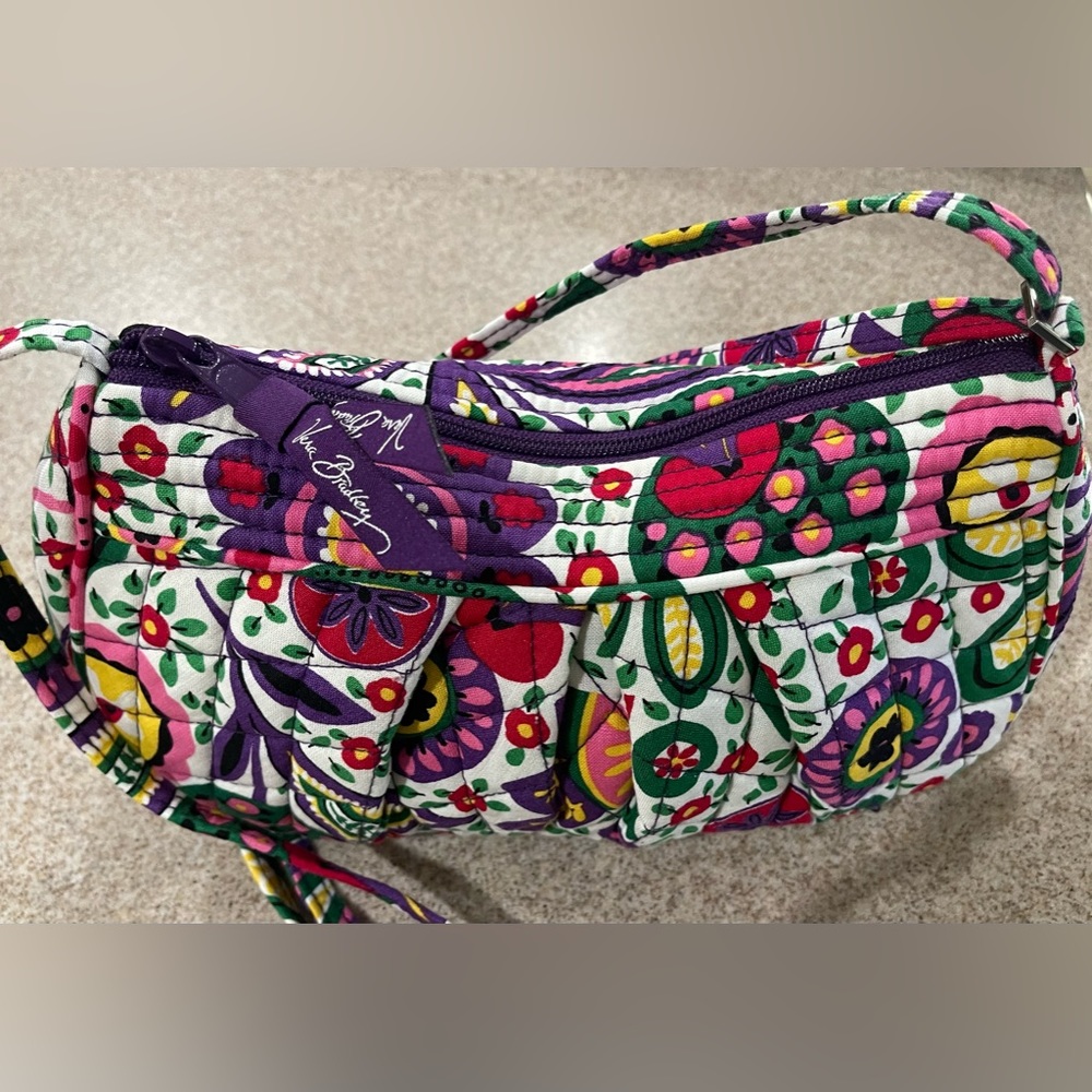 Vera Bradley, like new condition cross body/over the shoulder bag